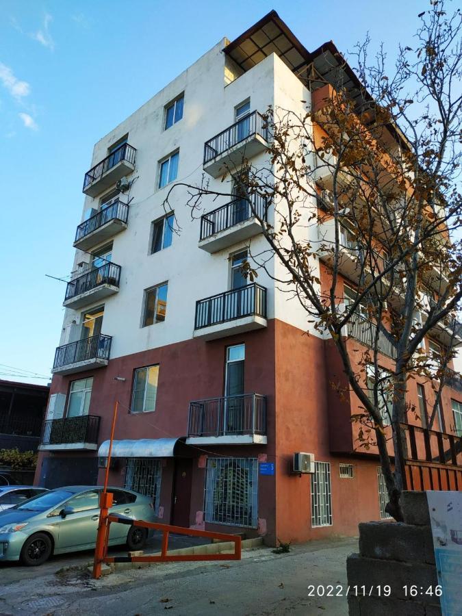 Apartment Sandra ティビリシ エクステリア 写真